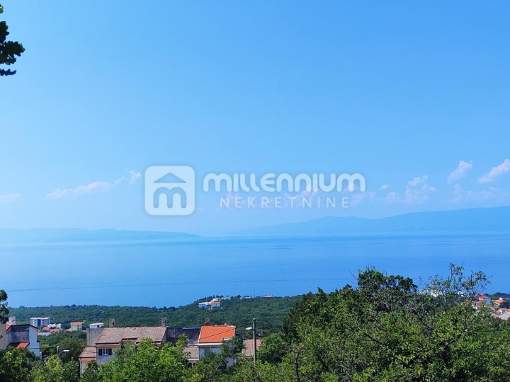Kostrena, 900m2, odličan građevinski teren za obiteljsku kuću
