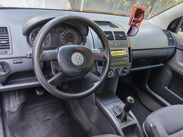 VW Polo 1.2i Cricket