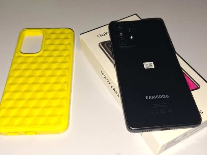 Samsung A53, 128/6 gb