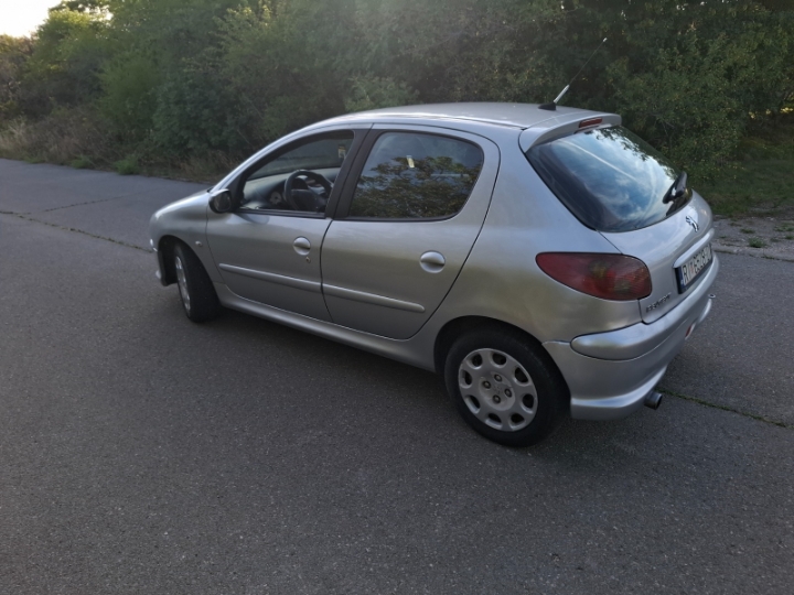 Peugeot 206 1.4 hdi 