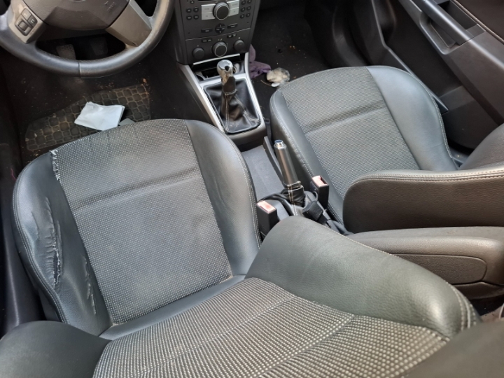 Opel Astra Karavan 1.7cdti za dijelove
