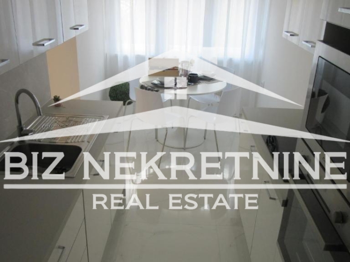 Opatija, stan s garažom