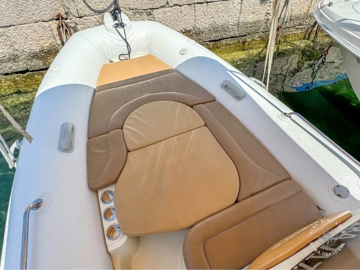 Zodiac Medline 550