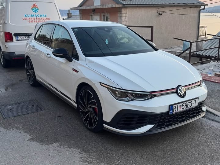 VW Golf 8 gti club sport, 60.000 km