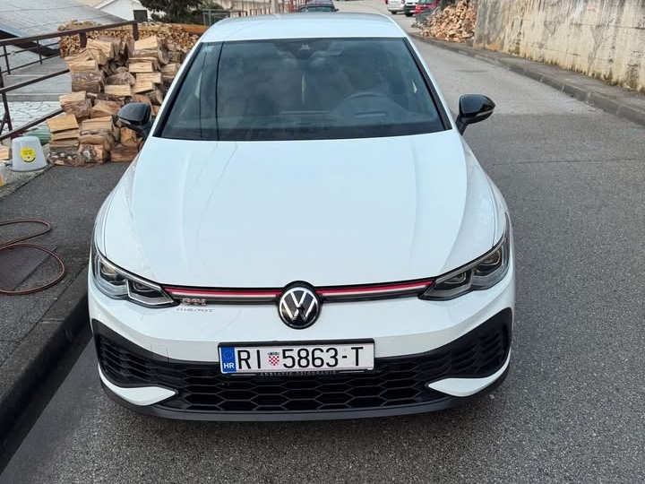 VW Golf 8 gti club sport, 60.000 km