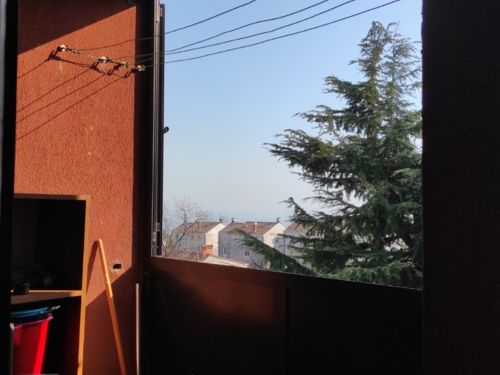 Iznajmljujem stan 40 m2 Drenova