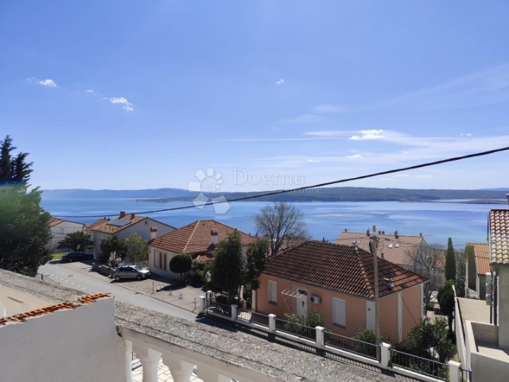Apartman u Dramlju  - balkon 16m2/okućnica 98 m2
