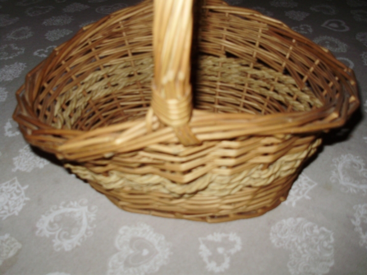 Pletena košara