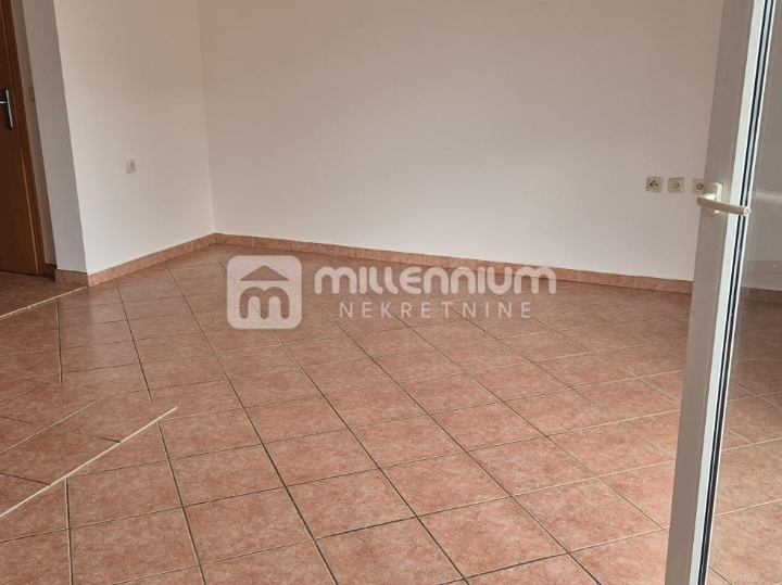 Rijeka, Zamet, 1S s dnevnim i terasom