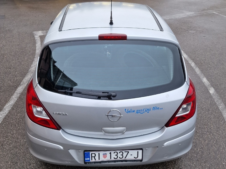 Opel corsa 1.2
