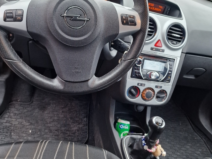 Opel corsa 1.2