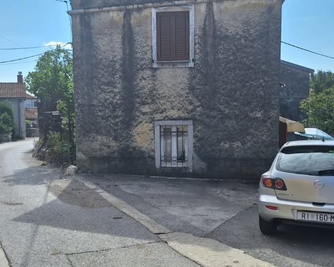 Veli Brgud, dvije kuće!