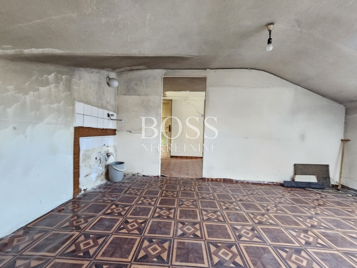 Centar, 2Skl., 54.48m2, 120.000€