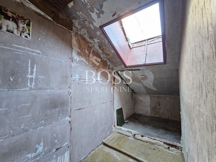 Centar, 2Skl., 54.48m2, 120.000€