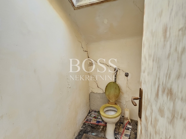 Centar, 2Skl., 54.48m2, 120.000€