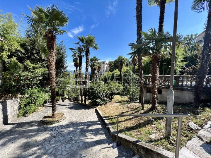 Opatija, centar, stan 100m od mora