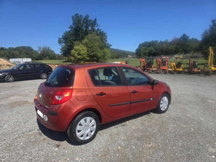 Renault Clio, reg. do 7./26.