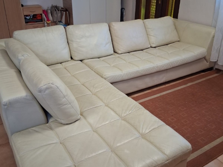 Kutna kožna garnitura dim.305x235