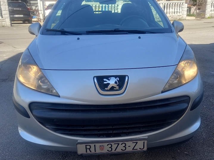 Peugeot 207, 1.4I, 55 kW