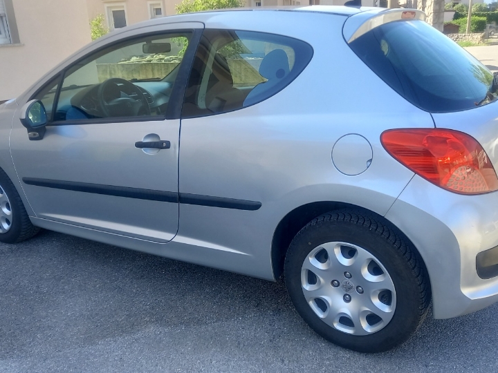 Peugeot 207, 1.4I, 55 kW
