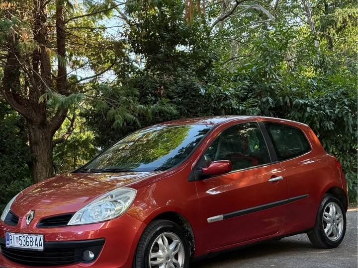 Renault Clio 3 1.2 16V
