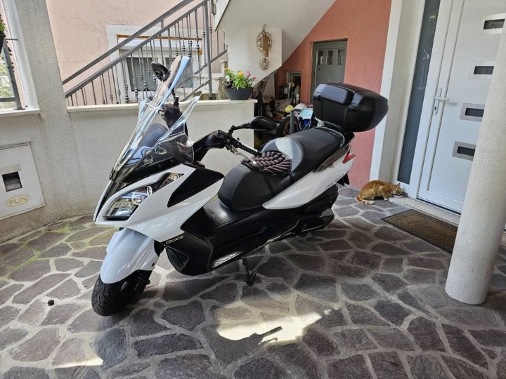 Kymco Down Town 300 i