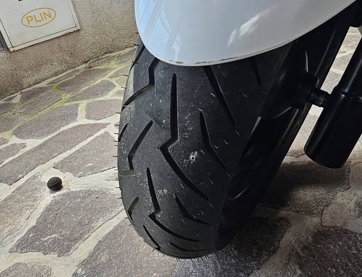 Kymco Down Town 300 i
