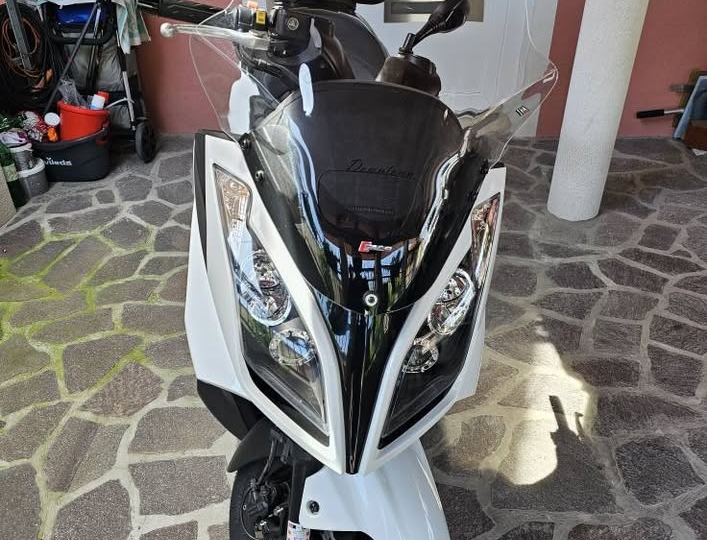 Kymco Down Town 300 i