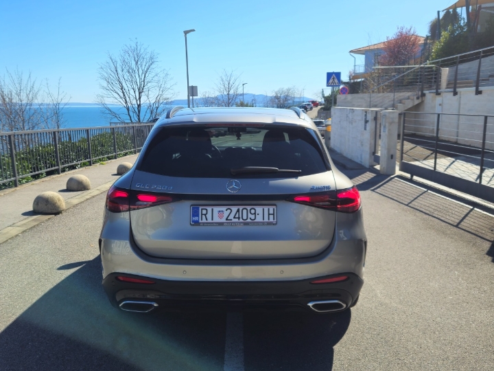 Mercedes GLC AMG 20", Digital