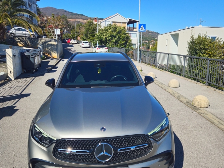 Mercedes GLC AMG 20", Digital