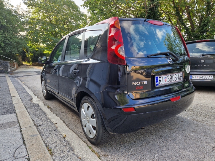 Nissan Note HR auto 1.4, odličan