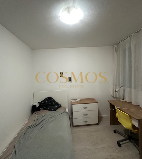 Rijeka, 2,5 sobni stan 65 m2, u Centru