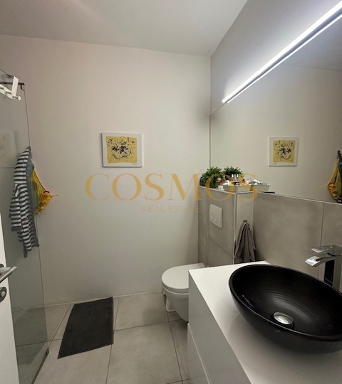 Rešetari, stan 101.86 m2 s pogledom i okućnicom 82,59 m2
