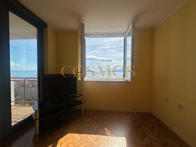 Krnjevo, ekskluziva, stan s panoramskim pogledom na more