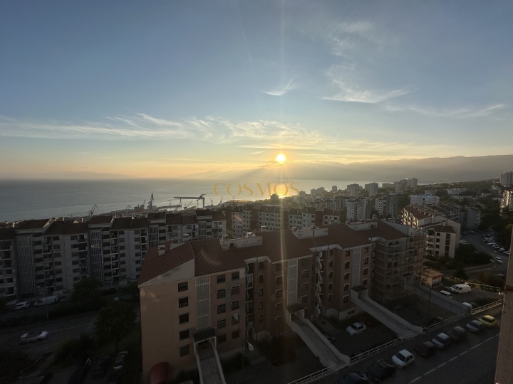 Krnjevo, stan s panoramskim pogledom na more