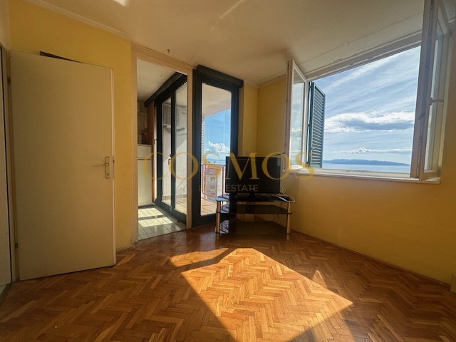 Krnjevo, stan s panoramskim pogledom na more