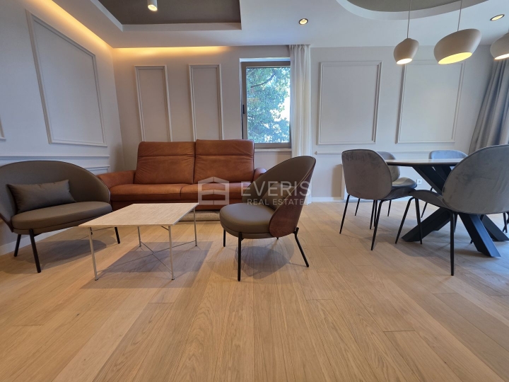 Opatija centar, stan 80 m2, najam