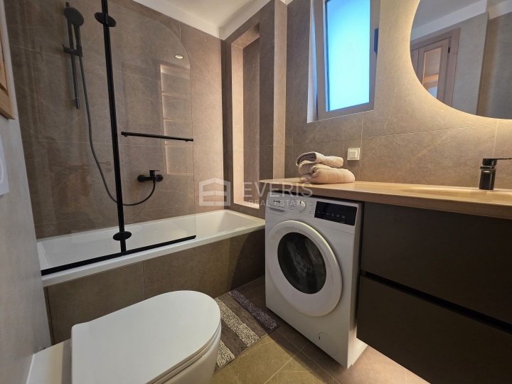Opatija centar, stan 80 m2, najam