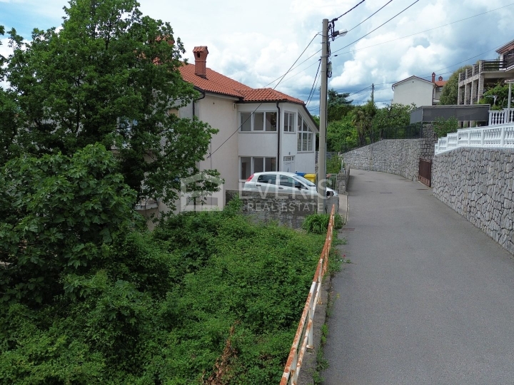 Rijeka, Gornji Zamet, građevinsko zemljište, 1.910 m2