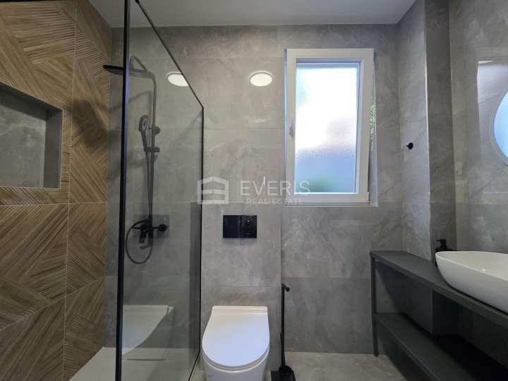 Rijeka, Kantrida, stan 45m2, s okućnicom, najam