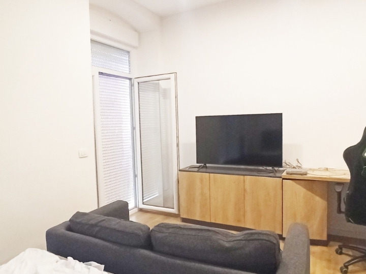 Centar, 30 m2, režije uključene