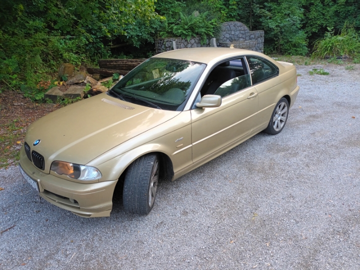 BMW E46 Coupe