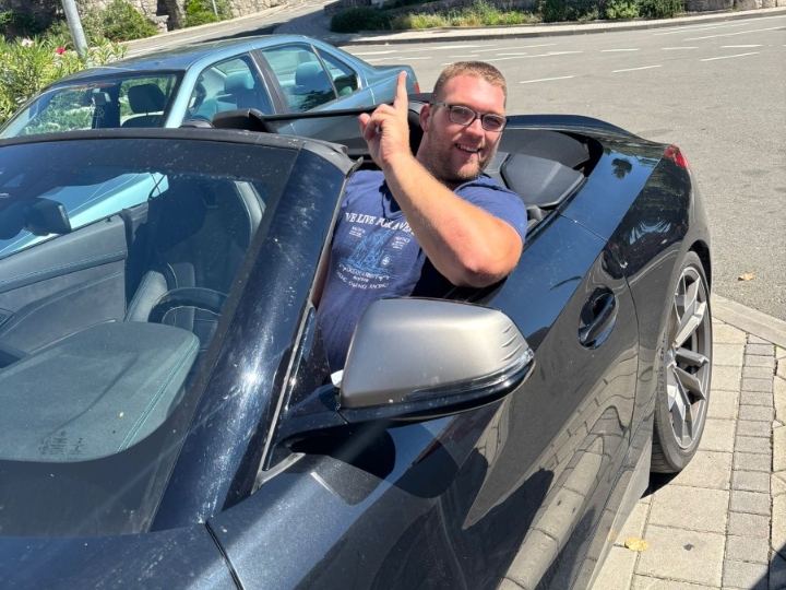 Slobodan muškarac