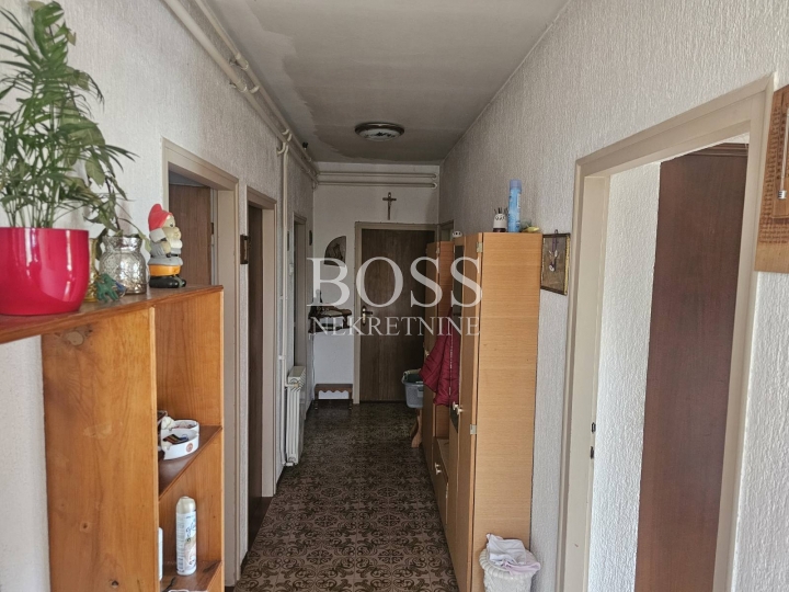 Svilno, samostojeća kuća 190m2, samo kod nas!