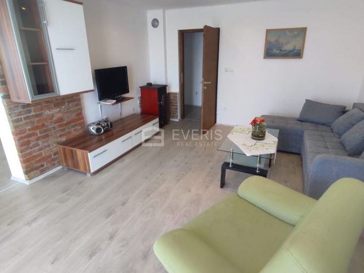 Veprinac, stan 90 m2, najam