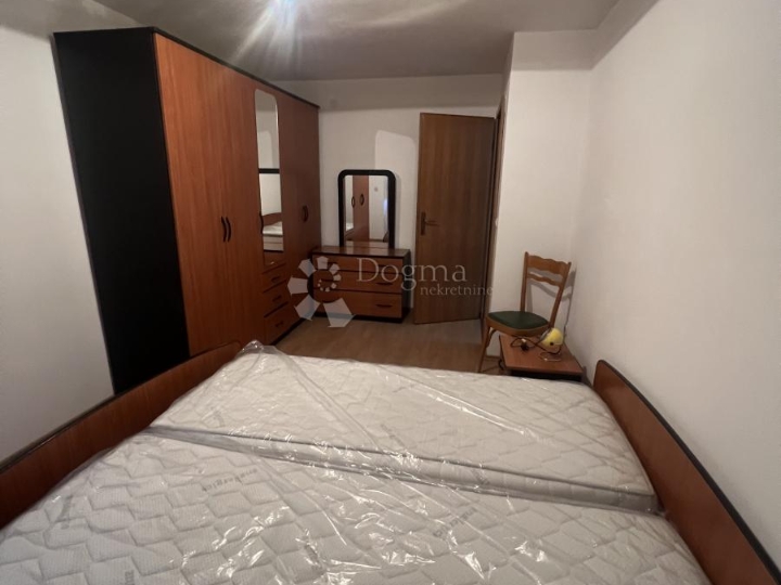 Kuća u okolici Marčane, dvojna kuća 113m2
