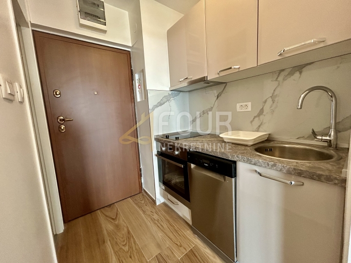 Rijeka, Srdoči, garsonijera, 23.62m2, pogled na more