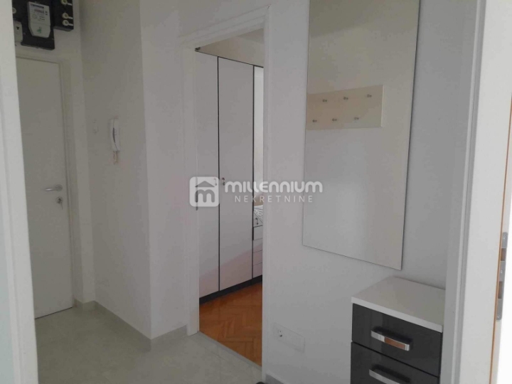 Najam, Krimeja, 62m2, 2S+DB, balkon