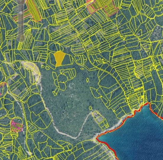 Otok Krk, zemljište