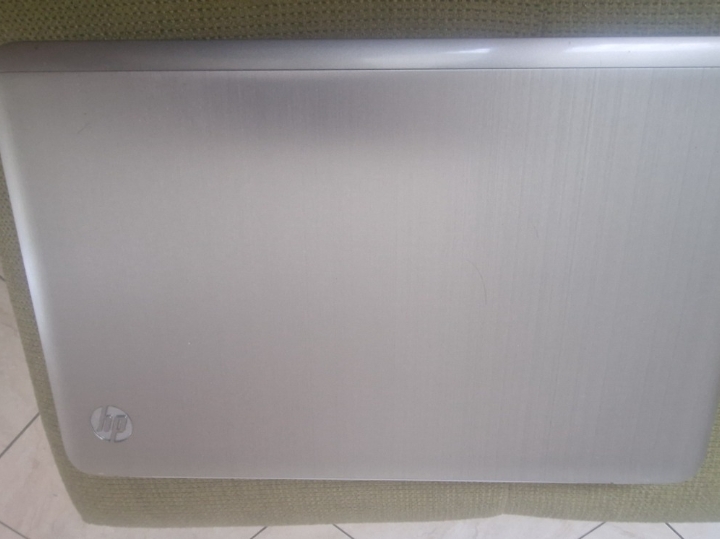 HP Pavilion DV7,i7